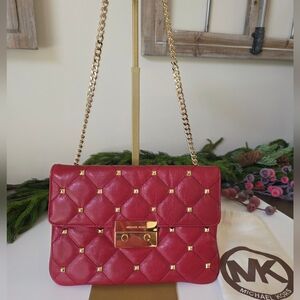 Michael Kors Sloan Quilted Leather Shoulder Bag- Red- Gold Chain Strap- Like New